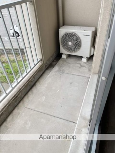 和歌山県和歌山市南出島[1R/24.6m2]のバルコニー