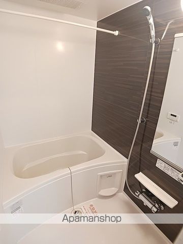 インサイドシー IVの内装写真