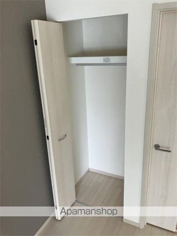 ジヴェルニーの内装写真