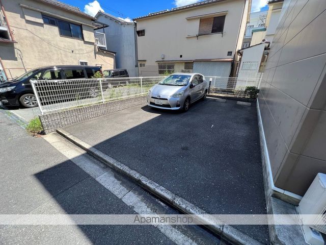 カラコレスのその他写真