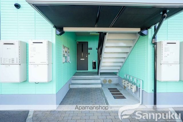 エクレールSYOU B棟の玄関写真