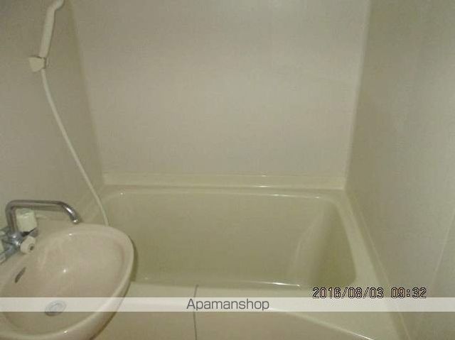 アルプスハイツ山﨑の内装写真