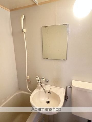 サンシティ嶺田 Aの内装写真