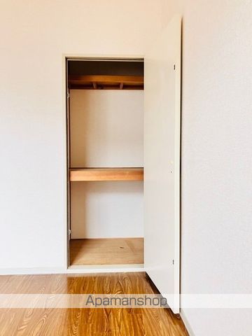 ドエル鴨生田 D棟の内装写真