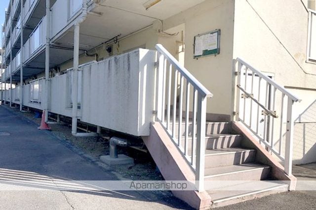 ビレッジハウス高花平3号棟の外観写真