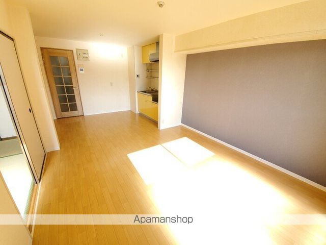 高井マンションの内装写真