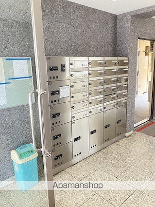 第３メゾン小茂根[2LDK/53.9m2]のエントランス