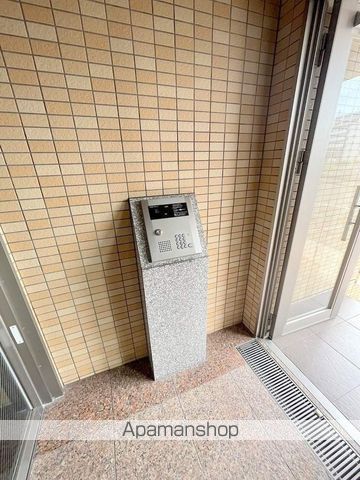 なのはなハイツVの玄関写真