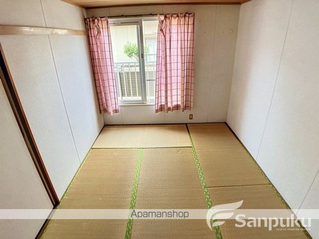 ファミール・シズの内装写真