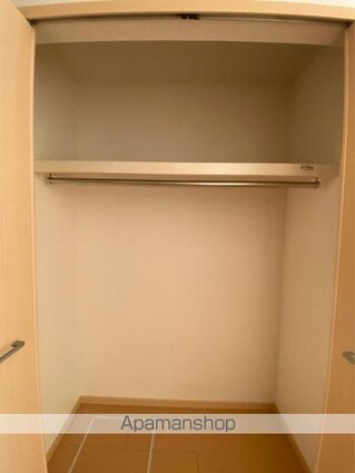 リバティハウスＢ[1R/32.9m2]の収納