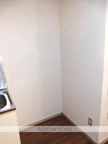 ガーデン関口の内装写真
