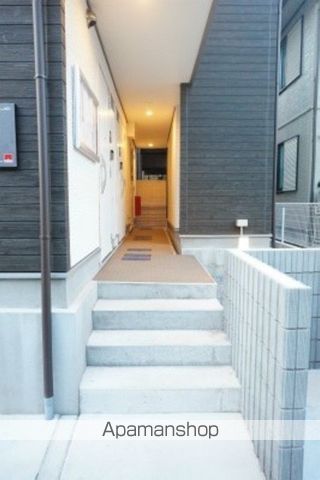 リブリ・東千葉の玄関写真