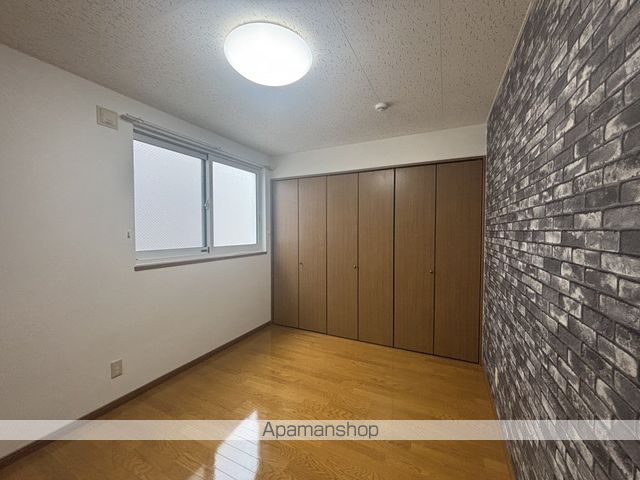 カラーズBの内装写真