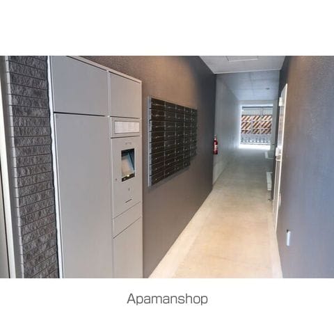 ルミナスパレス一宮駅西の玄関写真