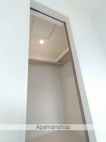 REGIES柴原阪大前IIの内装写真