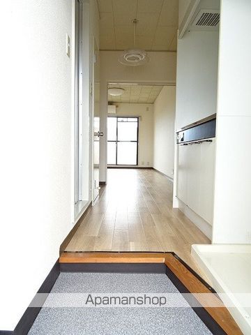 となりの花きゃべつの内装写真