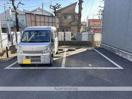 レオパレスオリーブハウスⅤ[1K/20.81m2]の駐車場