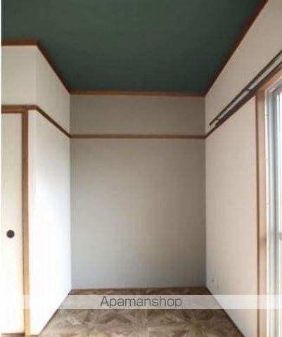 イヨクママンションの内装写真