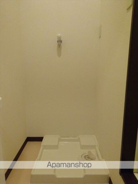和歌山県和歌山市秋月[1R/31.5m2]の内装1