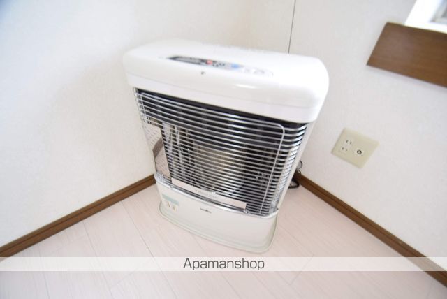 ロイヤルタウンF棟の内装写真