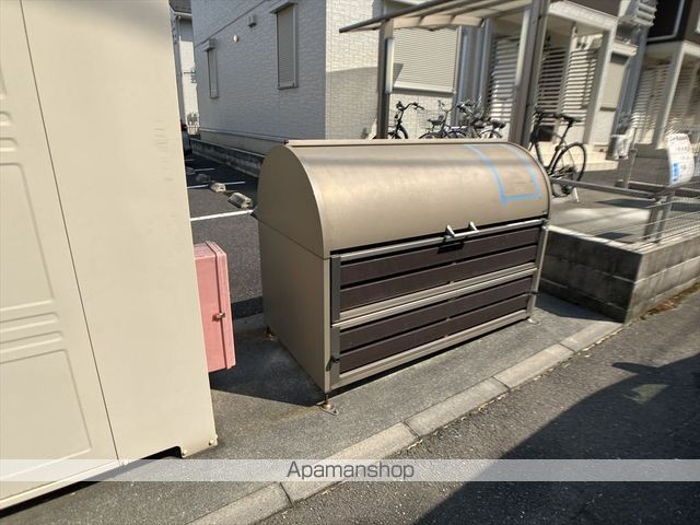 イースト コテージの外観写真