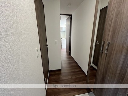 シャーロット石橋駅前[1LDK/41.41m2]の玄関