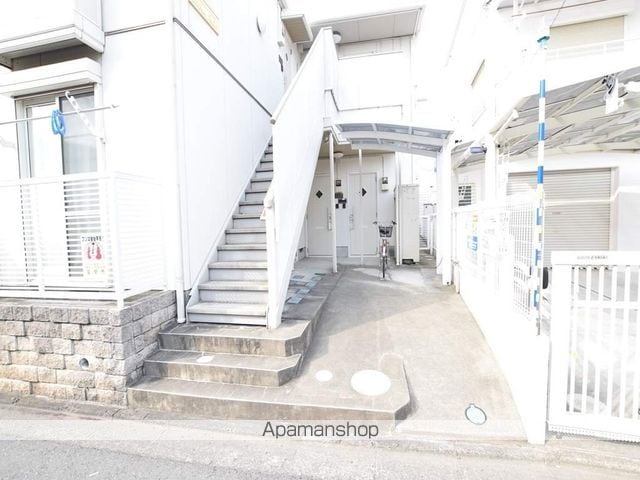 アーバンパークの玄関写真