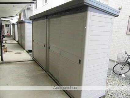 オーシャンハイツ若草[2LDK/51.6m2]の共用部4