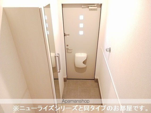 メゾンプルミエールVIIIの内装写真