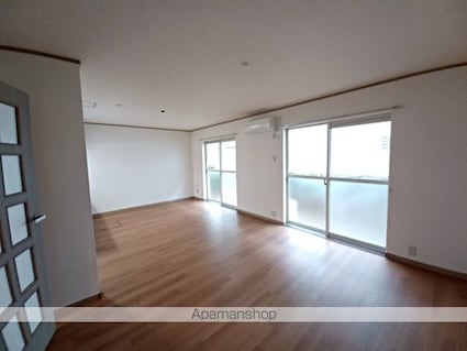 ブリージングタウン百草園Ｄ－１号棟[3LDK/81.28m2]のリビング・居間