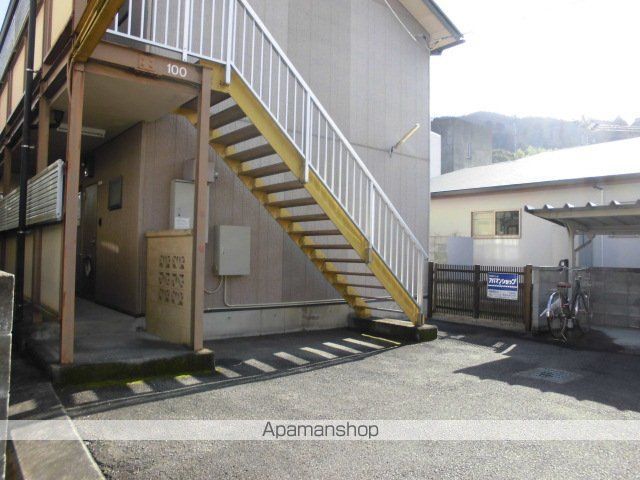 タケノコハイツの玄関写真