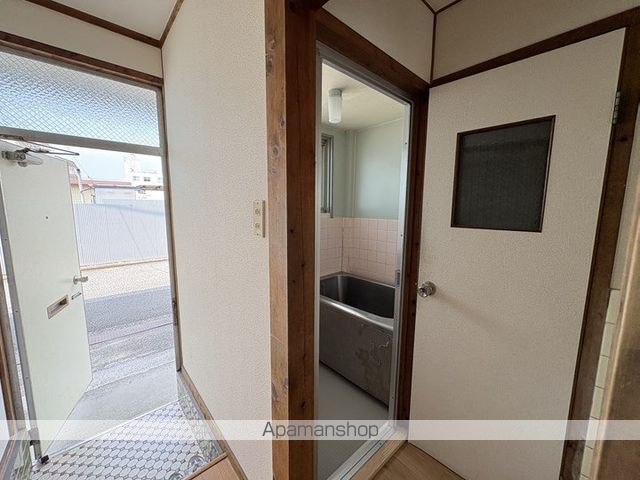 山岡マンションの内装写真