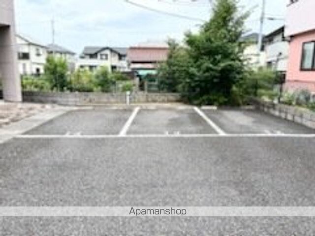 ケイソン[1K/26.25m2]の駐車場1