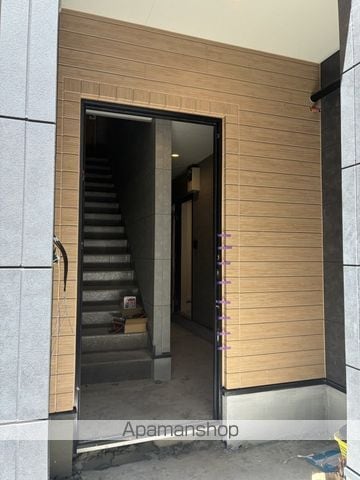 MANA LINAの内装写真