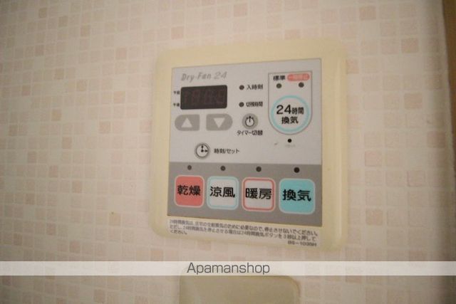 メゾン・エルム A棟の内装写真