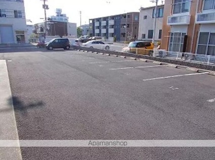 レオパレスプランドール木太Ⅱ[1K/20.28m2]の駐車場