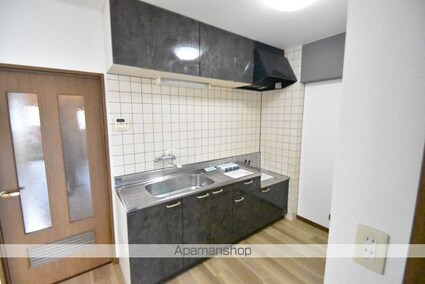 メゾンフクダ[2LDK/56.1m2]のキッチン