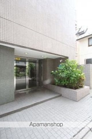 カームステージ鷺宮の玄関写真