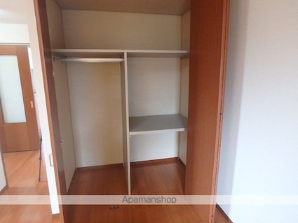 シャンブル　クレール　Ａ・Ｂ[1R/36.27m2]の収納