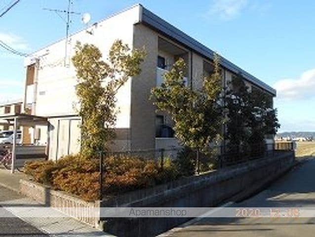 レオパレスクローバーの外観写真