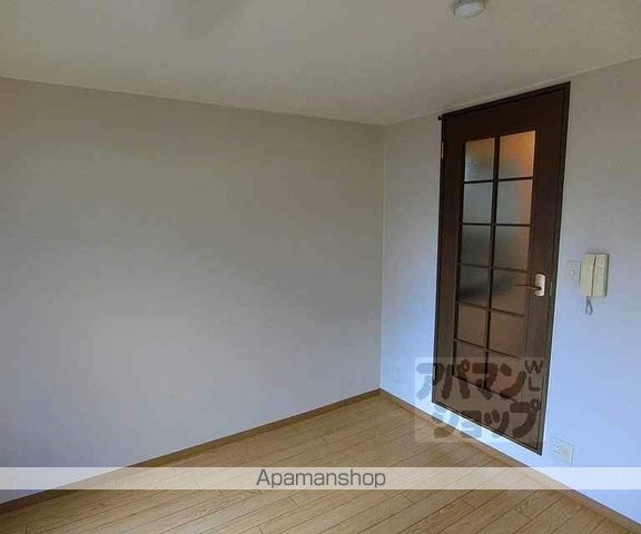 バインオークNICの内装写真