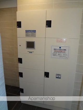 レジディア三軒茶屋Ⅲ[2LDK/51.02m2]の共用部1