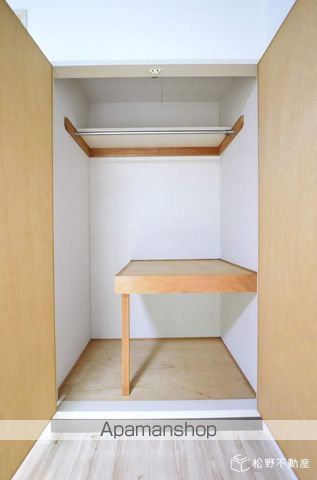 カレッジOZの内装写真