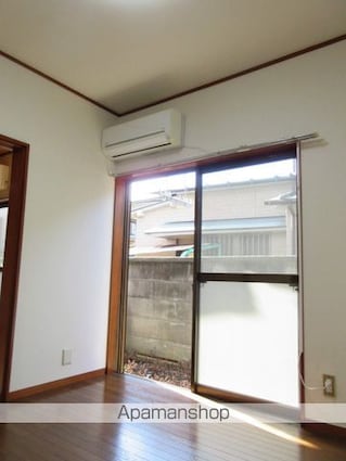 東京都杉並区下井草２丁目[2K/34m2]のリビング・居間