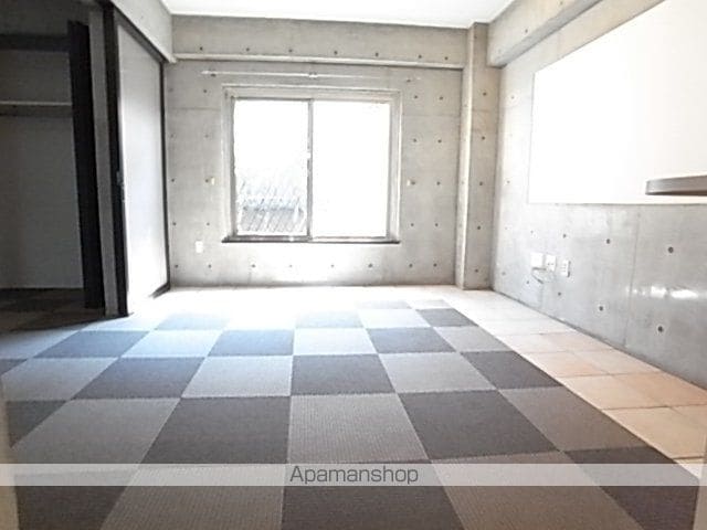 SK BUILDING-2の内装写真