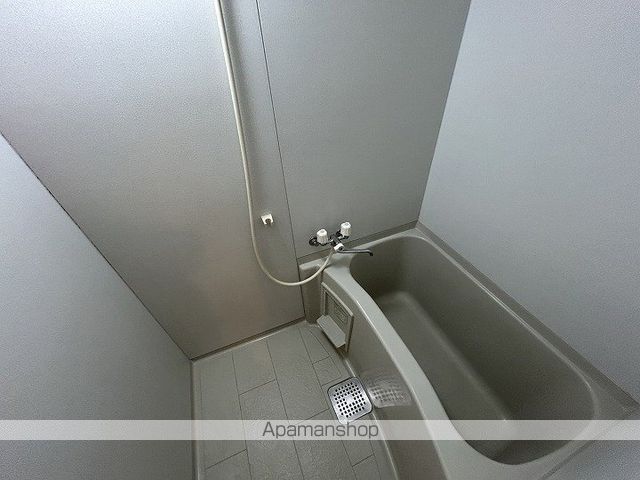 クイーンライフ新今里の内装写真
