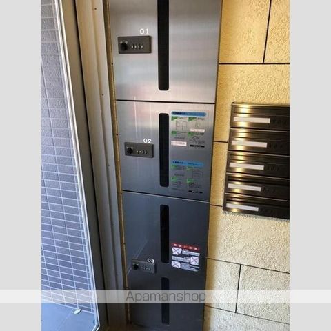 TSUBAKI SQUARE静修学園前(ツバキスクエアセイシュウの玄関写真