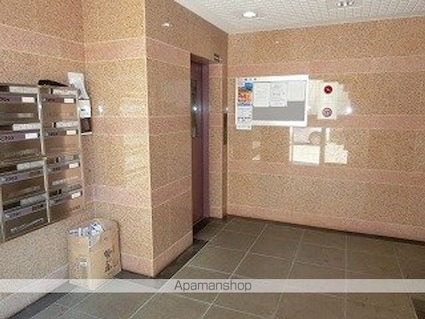 ベルメゾンＳＫ[1R/34.2m2]の共用部3