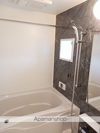 ドミールオカマエ　Ａ[1LDK/41.73m2]のバス