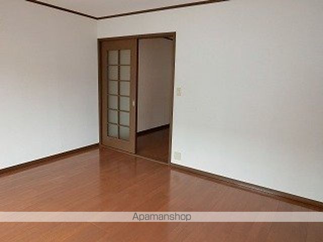 メゾンド・シェーヌの内装写真